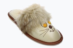 1056. Laczki damskie Pawlikowscy ocieplane z haftem beżowe