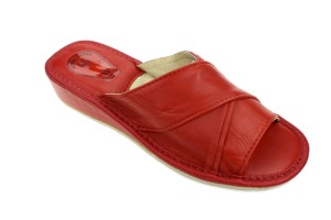 034-B. Laczki damskie oblekane na krzyż czerwone