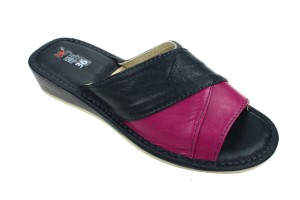 034-D. Laczki damskie oblekane na krzyż granatowo-różowe