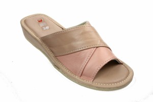 034-N. Laczki damskie  oblekane na krzyż różowo-beżowe