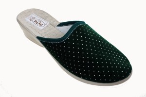 109-A. Laczki damskie pełne Pami welur wysoki odlew zielone