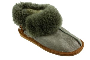 558-A. Bambosze skóra licowa owcza wełna baranek j. brąz