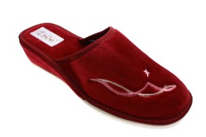 121-F. Laczki damskie pełne Pami wysoki klin DZD bordowe