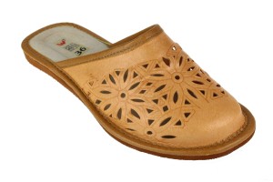 176. Pantofle kapcie damskie Wójciak skóra