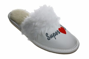 617. Laczki damskie Pawlikowscy ocieplane z haftem białe