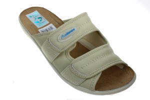 631. Obuwie damskie tekstylne Adanex beżowe