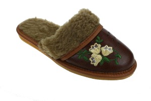 814. Laczki damskie Pawlikowscy ocieplane z haftem brązowe