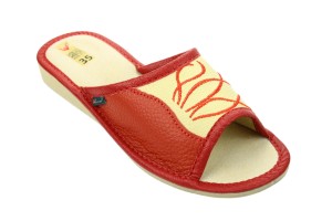 581-A. Laczki damskie otwarte haftowane czerwone