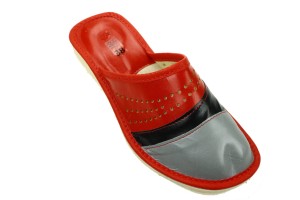 321-B. Laczki damskie pełne Wójciak czerwone