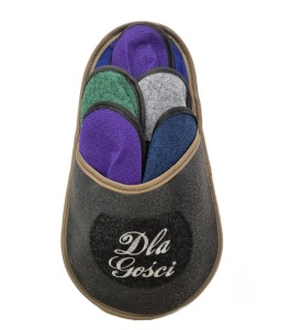 1319-I. Kapcie gościnne papcie 5 + 1 brązowy