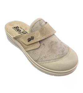 1887. Obuwie damskie włoskie beżowe na haluksy na przylepiec